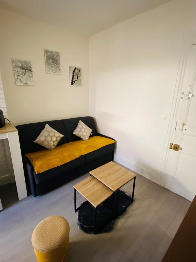 Enghien-Les-Bains: Studio Au Coeur Du Centre Ville. Exterior foto